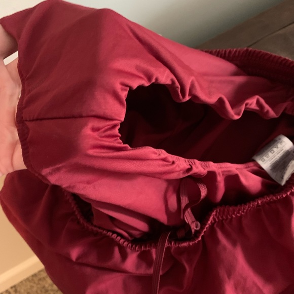 Adidas aeroready running shorts, size M - Picture 6 of 6